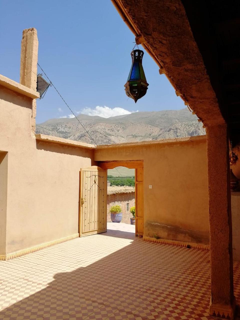 Kasbah Ait Bouguemez Hotell Agouti Eksteriør bilde